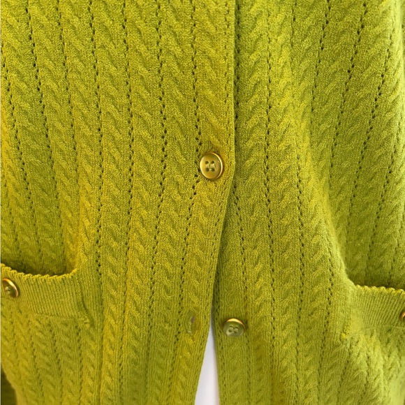 Olive Green Women's Cardigan Sweater. Excellent Condition Size M - Picture 5 of 11